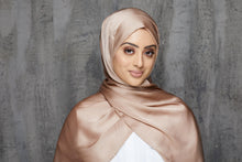 Load image into Gallery viewer, SILK HIJAB